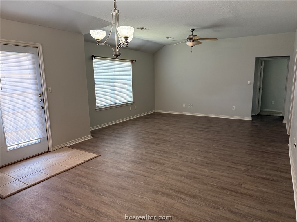 2534 Rhapsody Court Bryan, TX 77802 - Photo 2 of 9