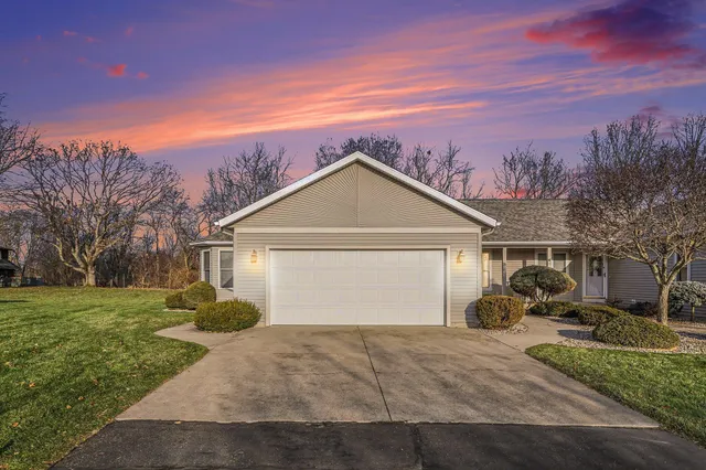 $299,900 | 95 Oakwood Drive, Coldwater, MI 49036