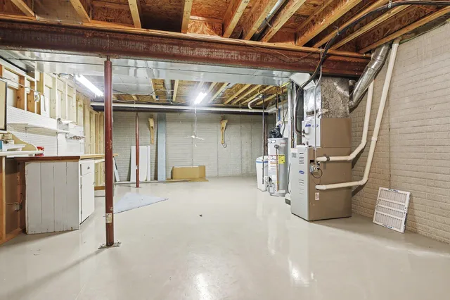 $299,900 | 95 Oakwood Drive, Coldwater, MI 49036