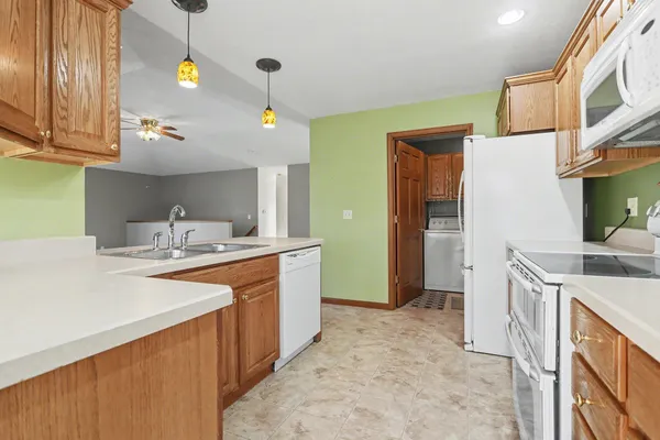 $289,900 | 95 Oakwood Drive, Coldwater, MI 49036