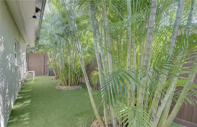 $498,900 | 707 Pruitt Drive, Madeira Beach, FL 33708