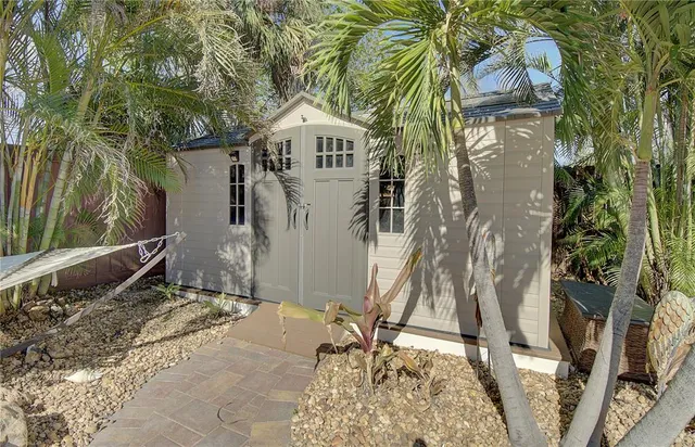 $498,900 | 707 Pruitt Drive, Madeira Beach, FL 33708