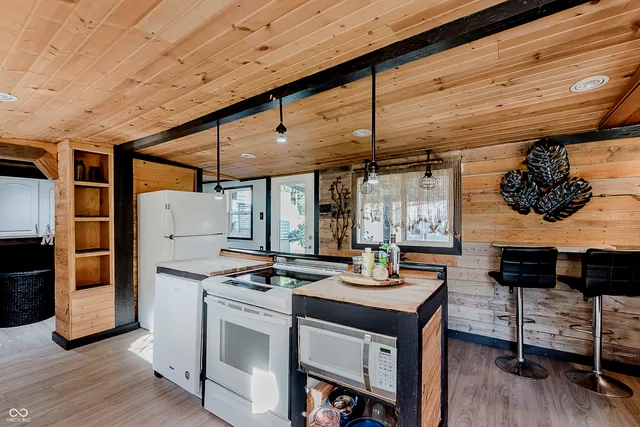 $139,900 | 119 South Alfonte Street, Ingalls, IN 46048