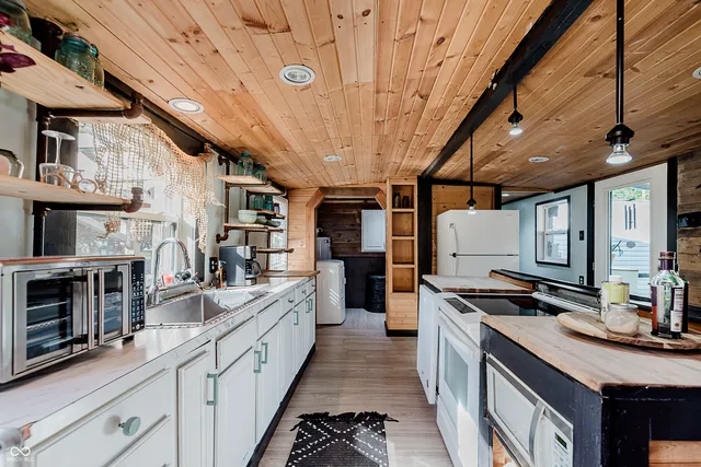 $139,900 | 119 South Alfonte Street, Ingalls, IN 46048