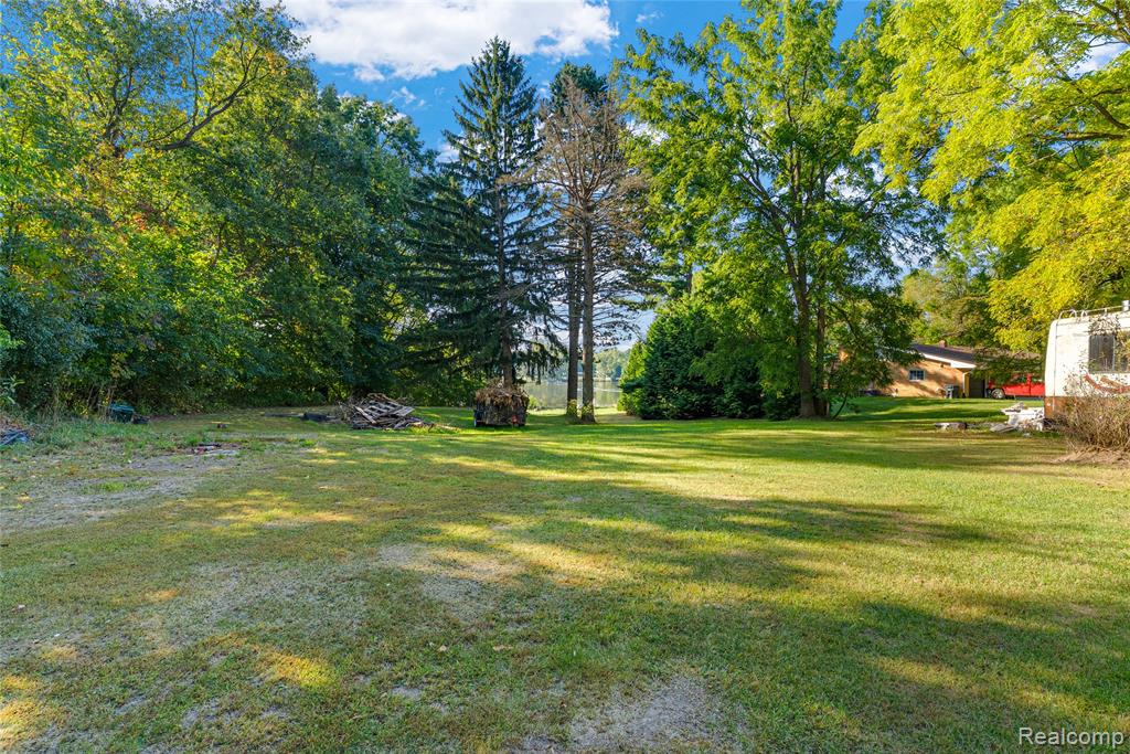 3456 East Pierson Road Flint, MI 48506 - Photo 5 of 7
