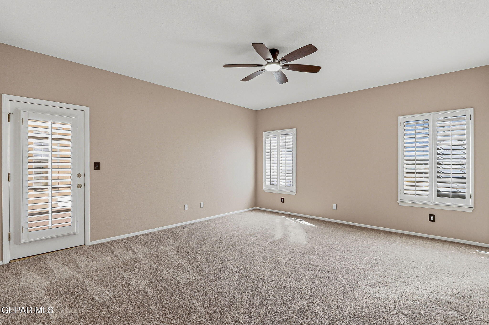 1385 Rainbow Ridge Drive El Paso, TX 79912 - Photo 36 of 49 44-web-or-mls-IMG_6390