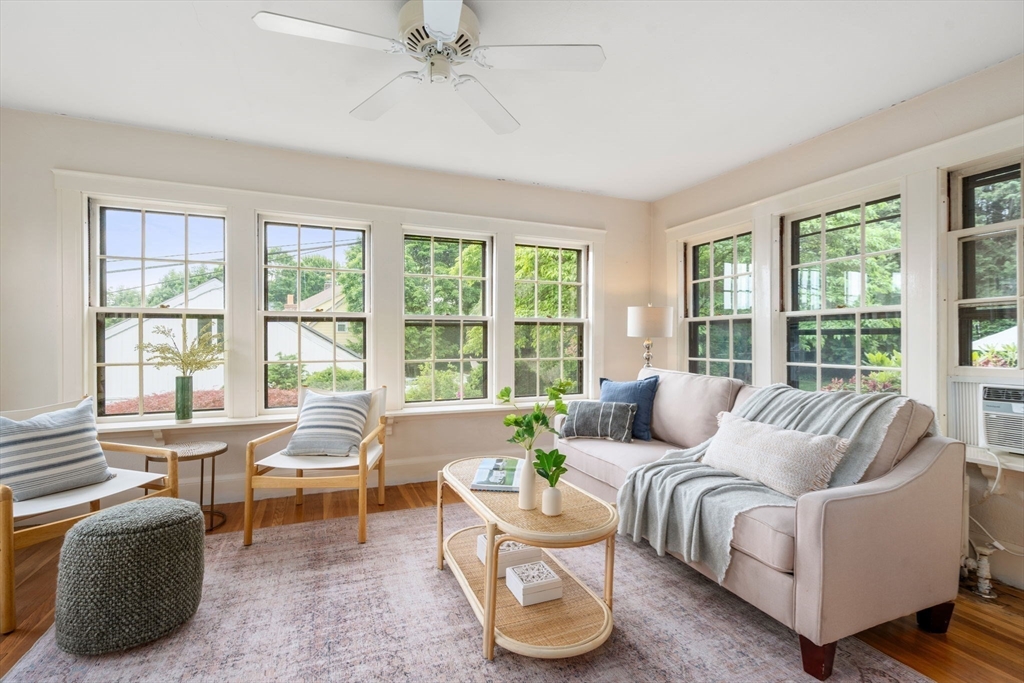 34 Hutchinson Road Arlington, MA 02474 - Photo 6 of 28 Gallery Image 6