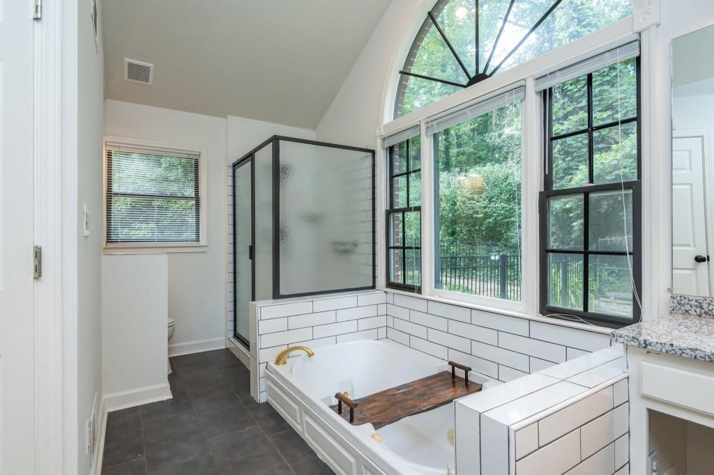 2320 Lavista Road Northeast Atlanta, GA 30329 - Photo 20 of 61 Gallery Image 20