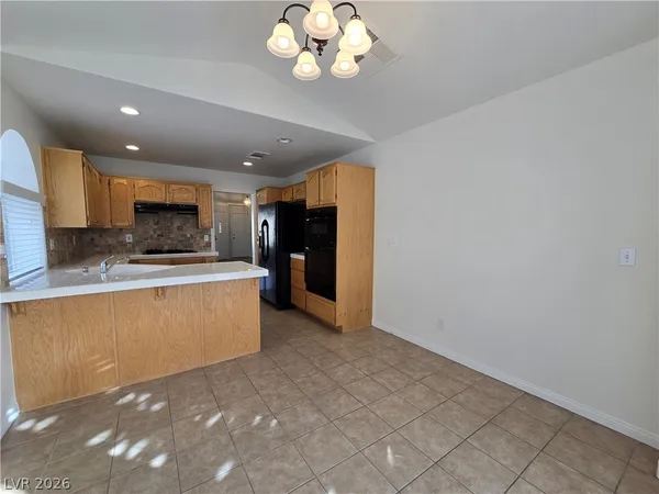 $1,925 | 1825 Imperial Cup Drive, Las Vegas, NV 89117
