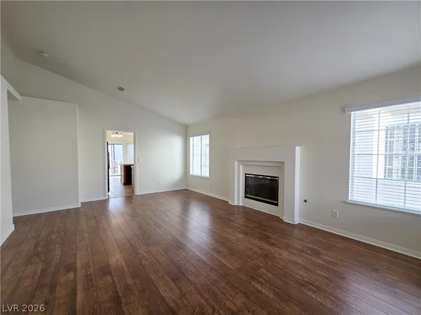 $1,925 | 1825 Imperial Cup Drive, Las Vegas, NV 89117