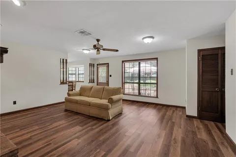 $319,000 | 134 Ducayet Drive, Destrehan, LA 70047