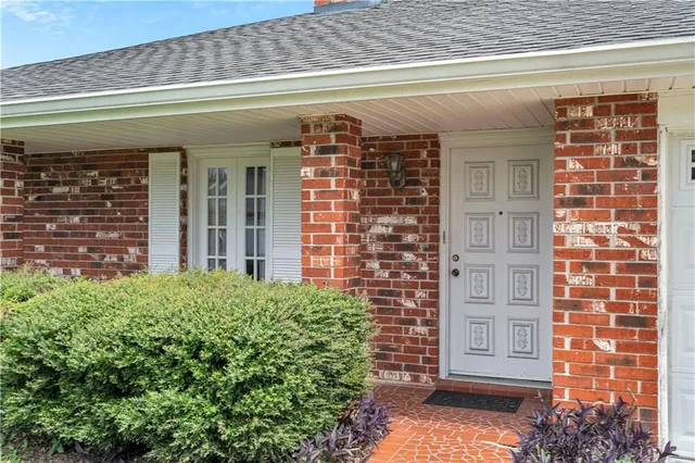 $319,000 | 134 Ducayet Drive, Destrehan, LA 70047