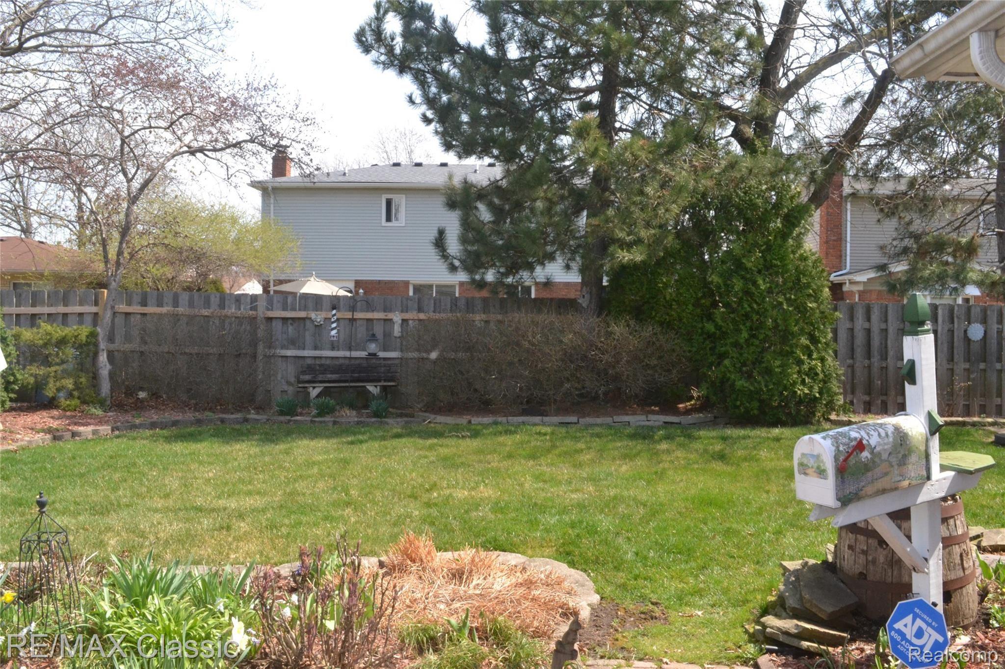 5708 Wedgewood Road Canton, MI 48187 - Photo 35 of 35 5708 Wedgewood (17).JPG