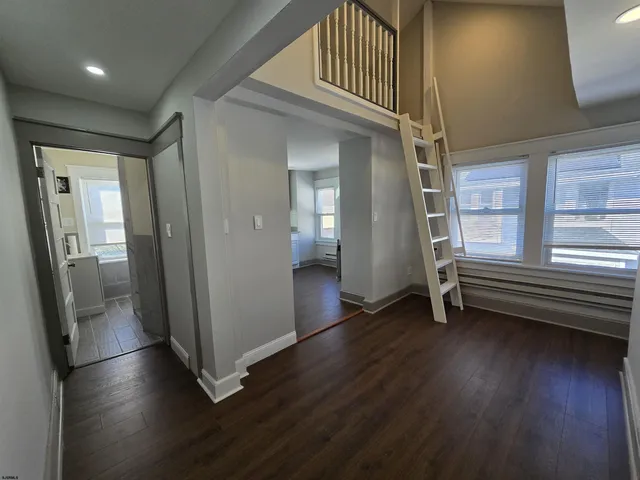 $1,500 | 1528 Madison Avenue, Unit B, Atlantic City, NJ 08401