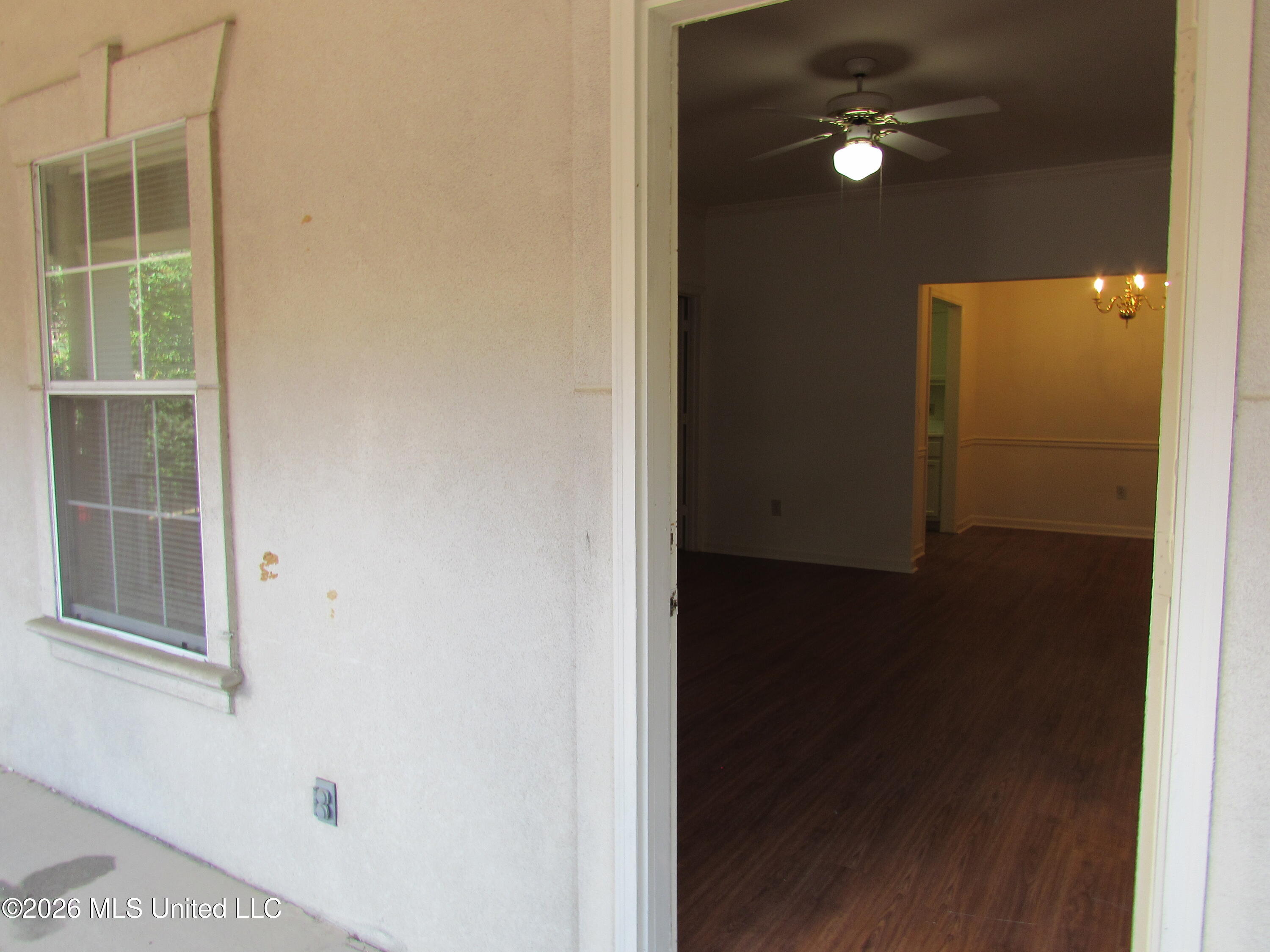 907 Morningside Street, Unit B5 Jackson, MS 39202 - Photo 7 of 15 1315C29F-F86E-4AAA-B217-C3E3A22FDDEE