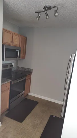 $1,500 | 2601 Riverridge Court, Unit F, Moncks Corner, SC 29461