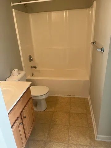 $1,500 | 2601 Riverridge Court, Unit F, Moncks Corner, SC 29461