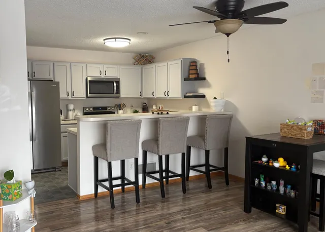 $249,900 | 16236 70th Place North, Maple Grove, MN 55311