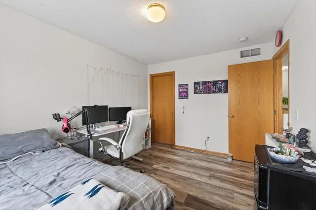 $249,900 | 16236 70th Place North, Maple Grove, MN 55311