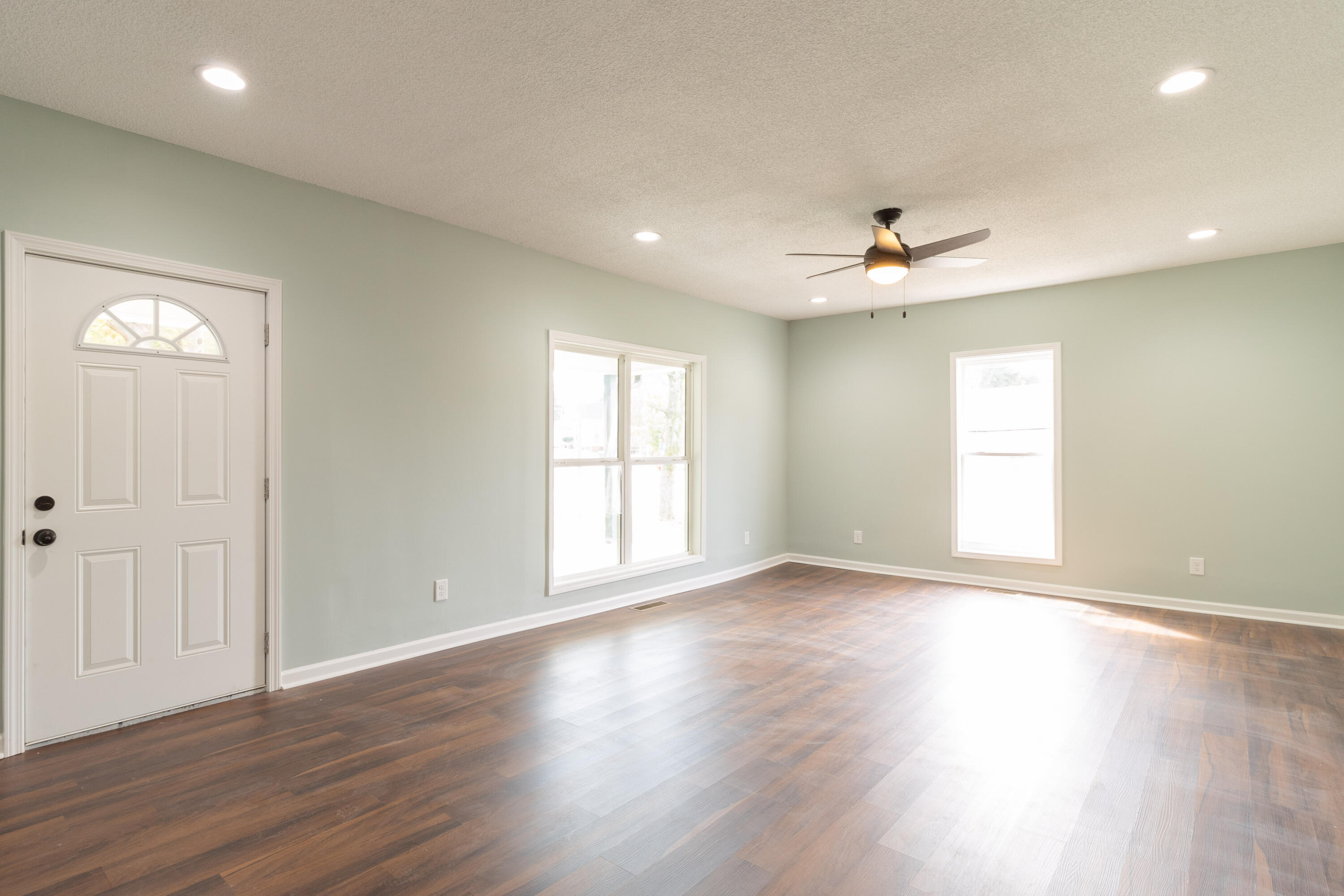 518 Harper Avenue Rome, GA 30161 - Photo 5 of 19 518 Harper Ave-07