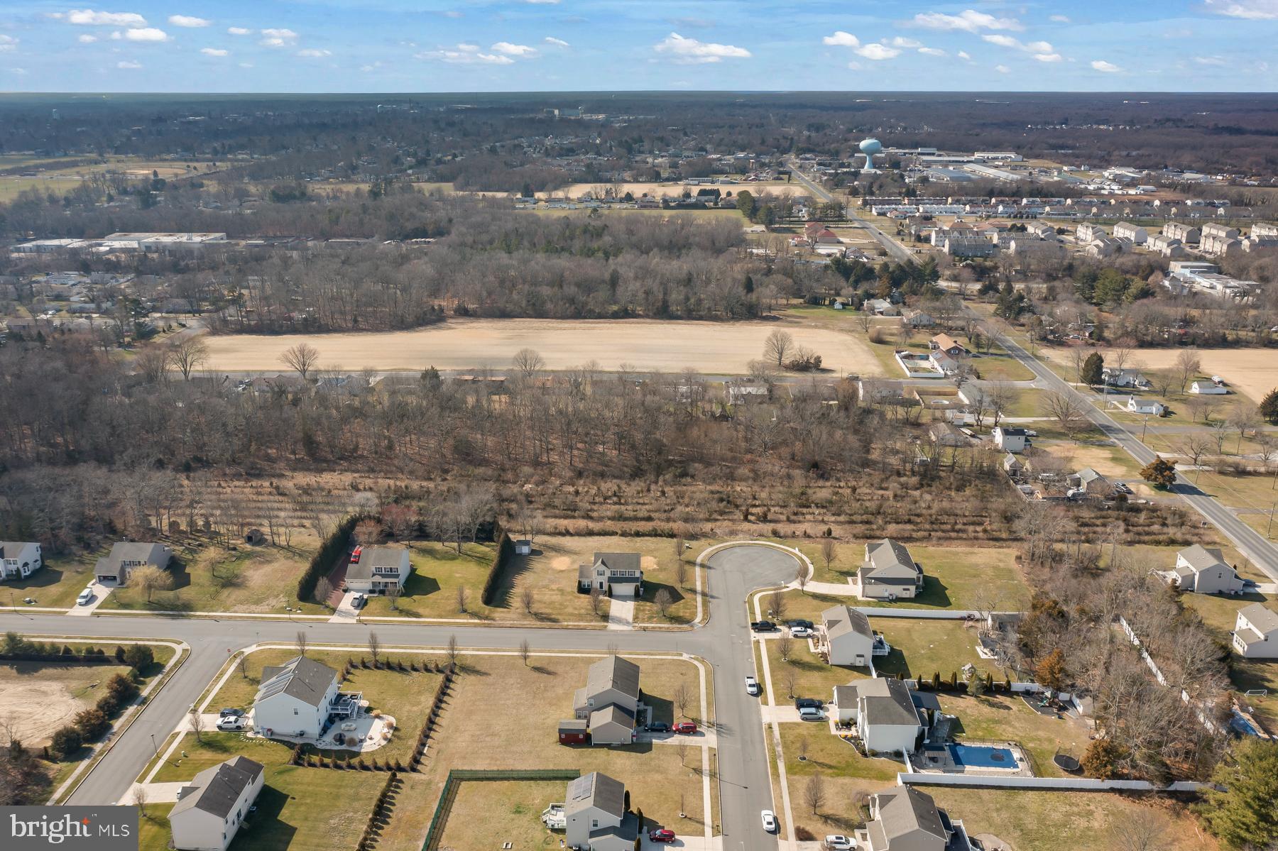 East Oak Road East Vineland, NJ 08361 - Photo 7 of 12 a view of a city
