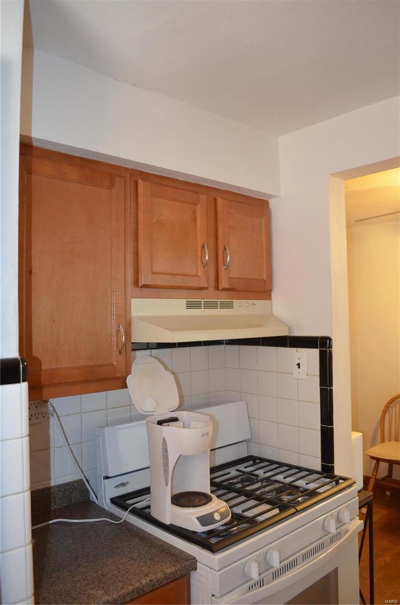 921923 Chain Of Rocks Drive St. Louis, MO 63137 - Photo 37 of 47 Gallery Image 37