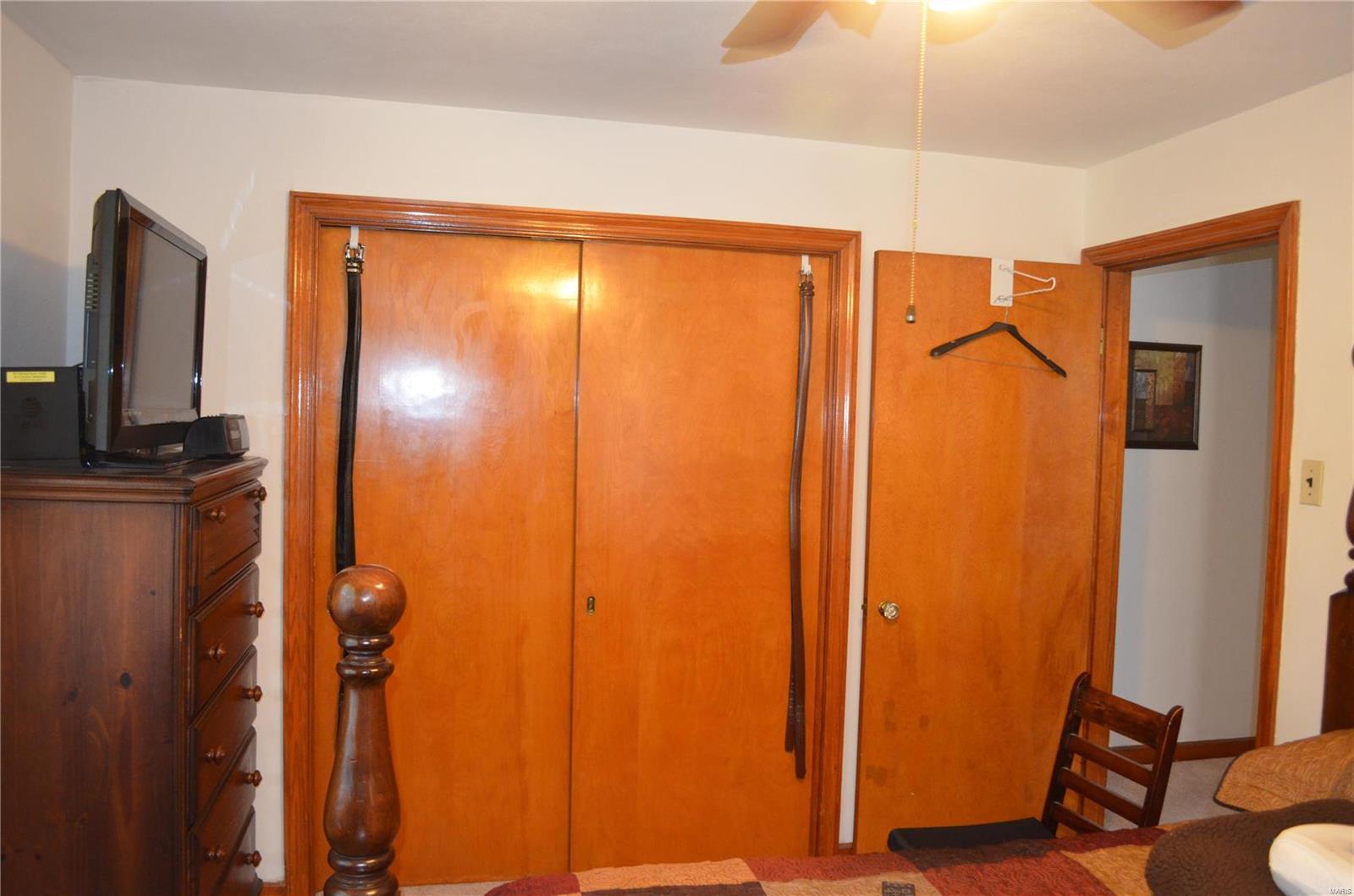 921923 Chain Of Rocks Drive St. Louis, MO 63137 - Photo 45 of 47 Gallery Image 45