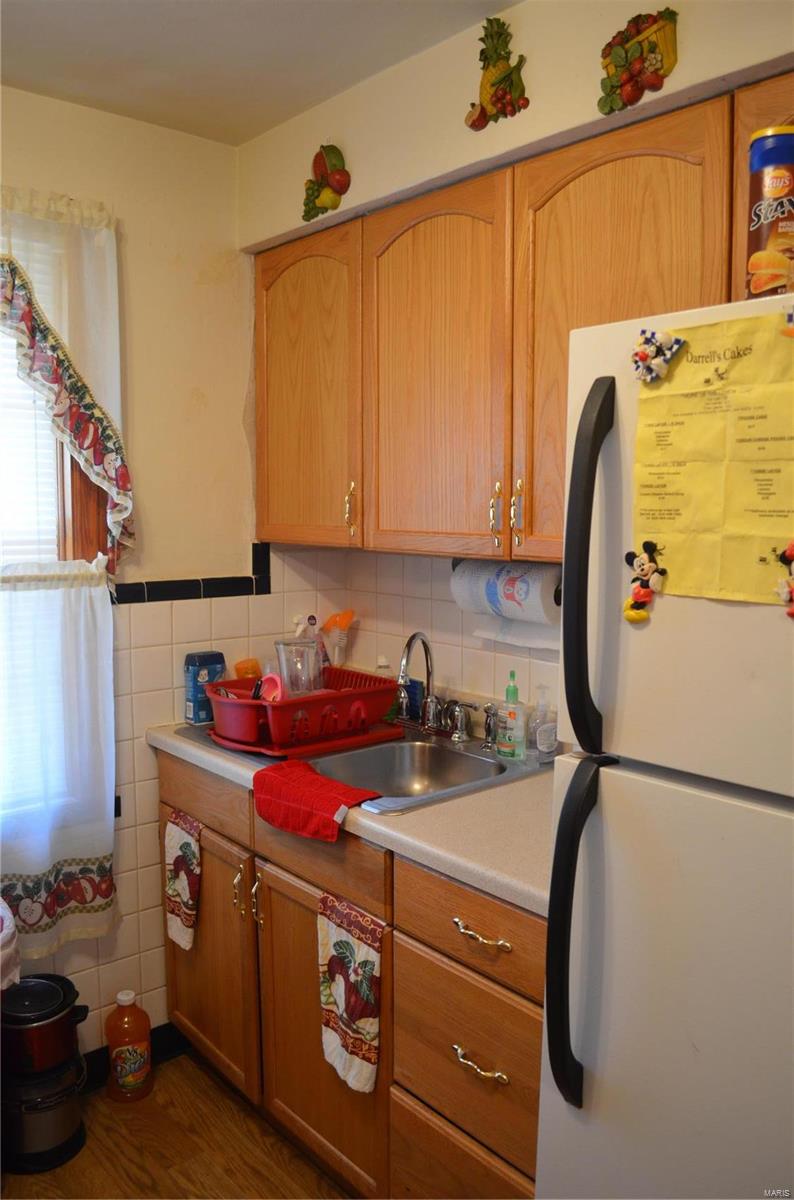 921923 Chain Of Rocks Drive St. Louis, MO 63137 - Photo 8 of 47 Gallery Image 8
