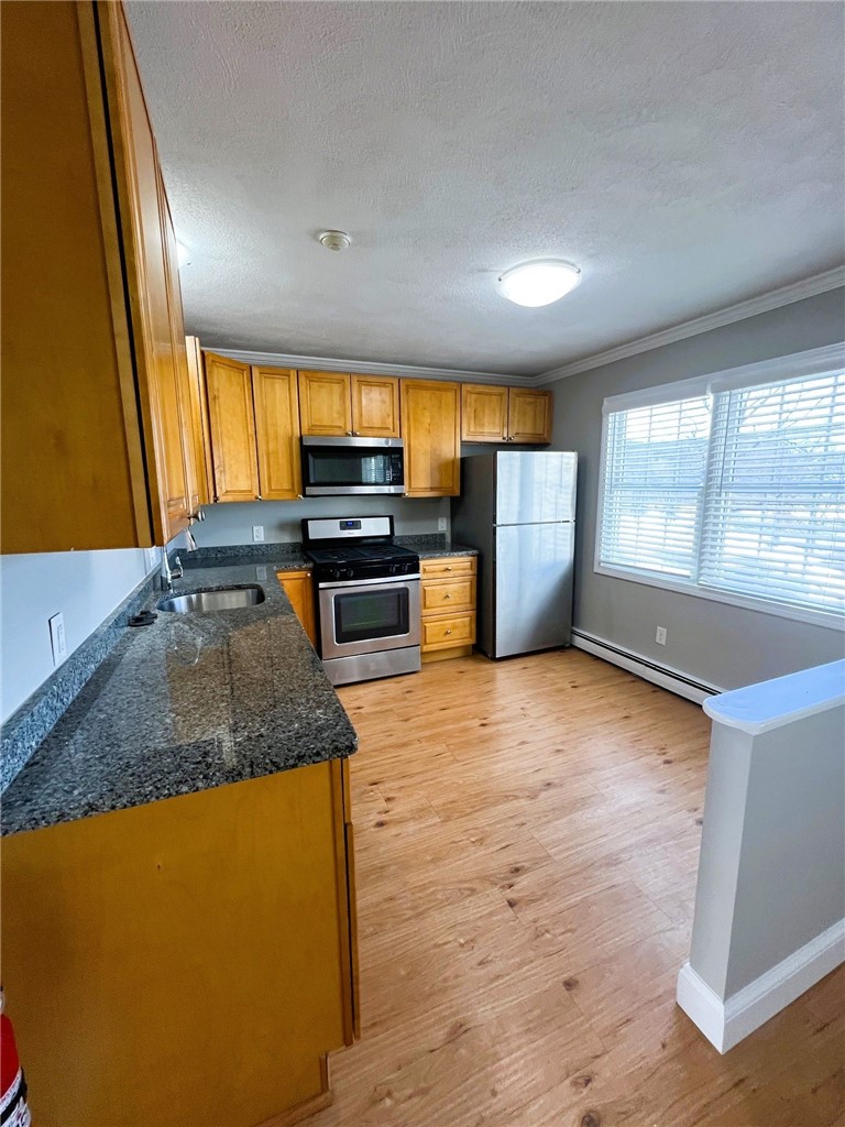 927 Elm Street, Unit 3 Woonsocket, RI 02895 - Photo 2 of 13