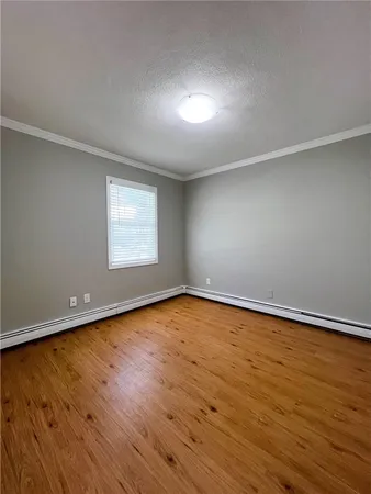 $1,800 | 927 Elm Street, Unit 3, Woonsocket, RI 02895