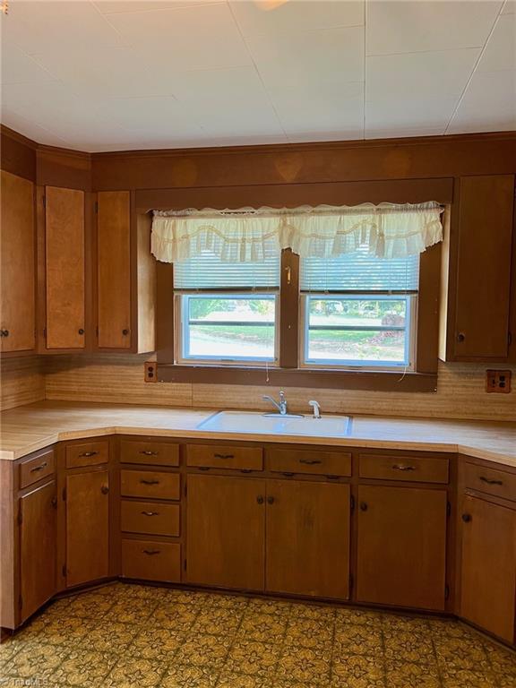 731 Cornatzer Road Mocksville, NC 27028 - Photo 13 of 31