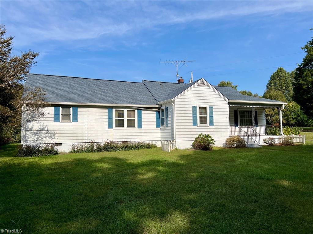 731 Cornatzer Road Mocksville, NC 27028 - Photo 4 of 31