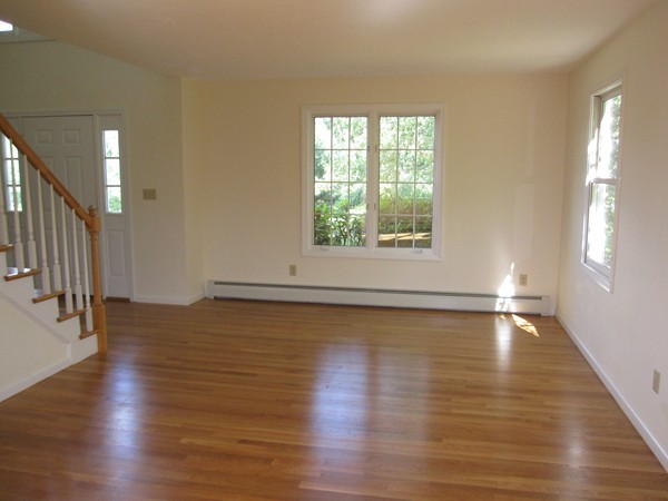 15 Stoneybrook Road Grafton, MA 01536 - Photo 10 of 20 Gallery Image 10