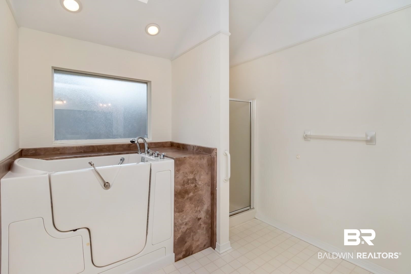 10006 Wedgefield Court Mobile, AL 36608 - Photo 18 of 34 Full bath featuring recessed lighting, a shower stall, and a bath