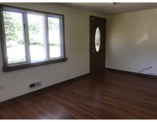 116 Denwall Drive Springfield, MA 01119 - Photo 3 of 39 Gallery Image 3