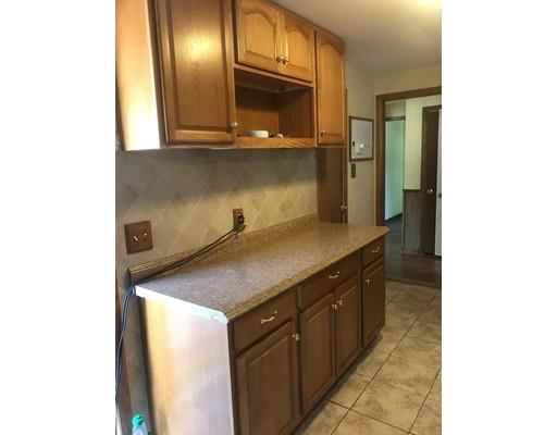 116 Denwall Drive Springfield, MA 01119 - Photo 8 of 39 Gallery Image 8