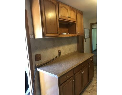 116 Denwall Drive Springfield, MA 01119 - Photo 9 of 39 Gallery Image 9