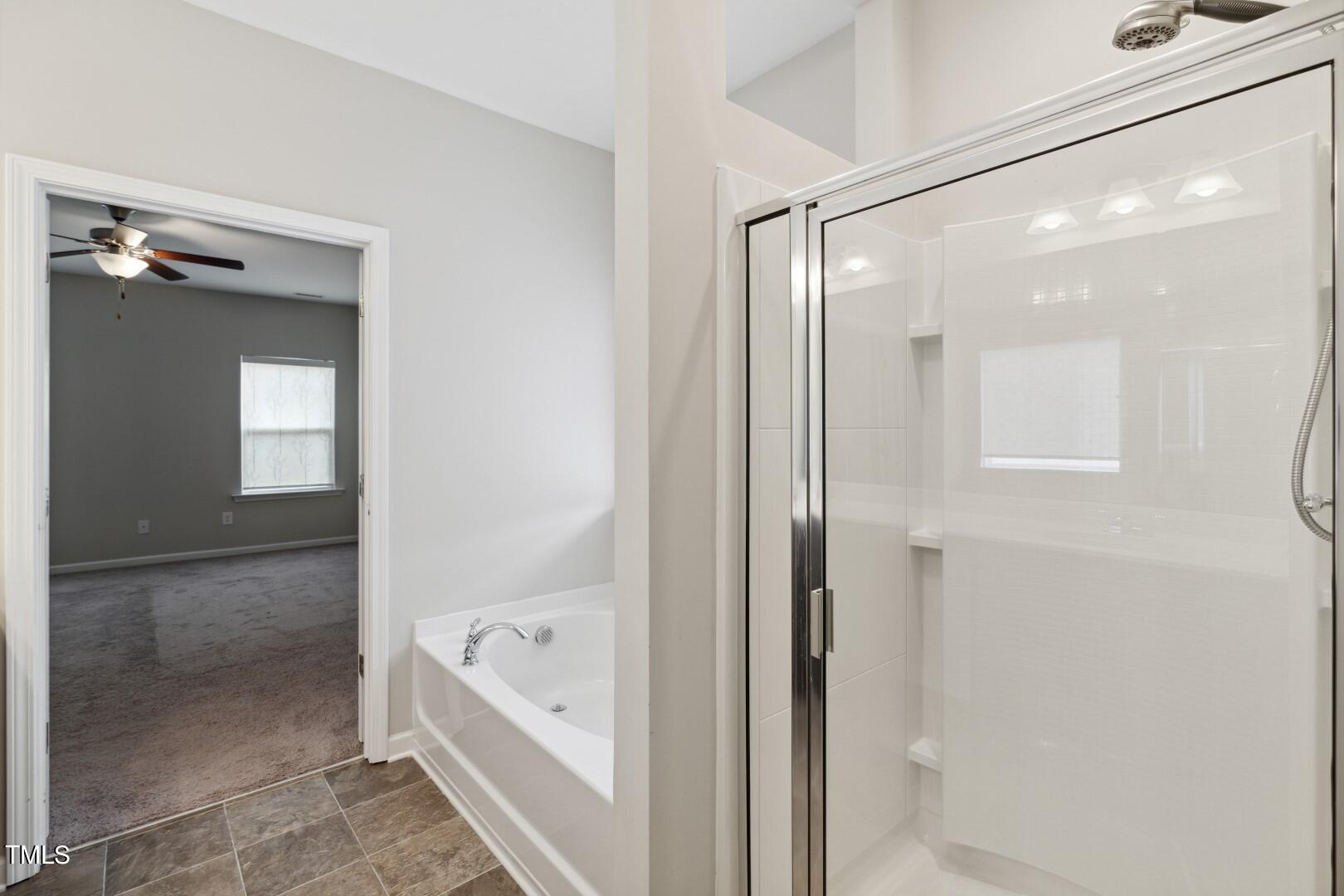 504 Highland Rhodes Drive Clayton, NC 27520 - Photo 22 of 25 DSC04907 (Large)