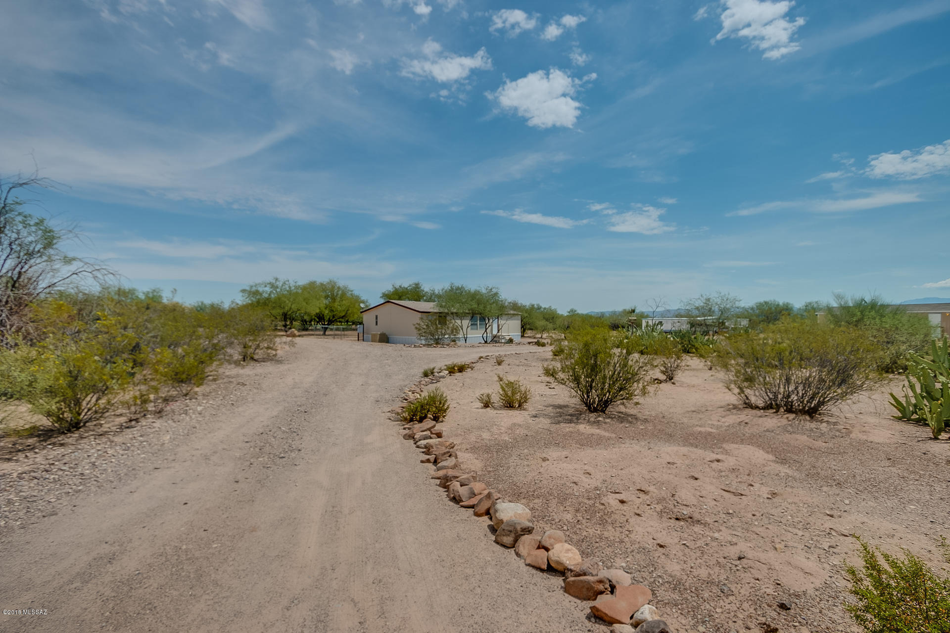 13340 North Flintlock Road Marana, AZ 85653 - Photo 2 of 33 Gallery Image 2