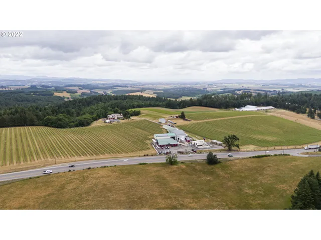 $9,900,000 | 17485 Highway 22, Sheridan, OR 97378