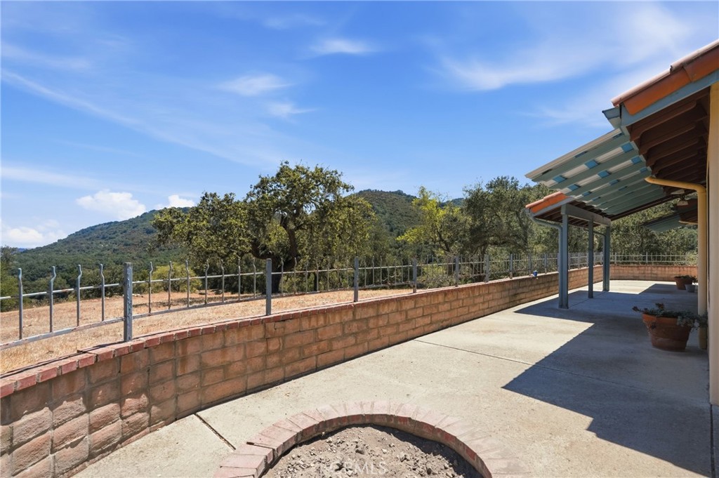9875 Suey Creek Road Santa Maria, CA 93454 - Photo 36 of 72
