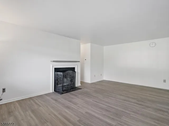 $515,000 | 1006 Thoreau Court, Mahwah, NJ 07430