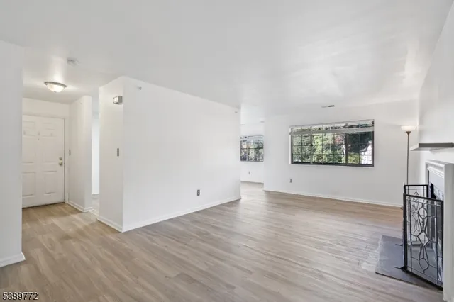 $515,000 | 1006 Thoreau Court, Mahwah, NJ 07430