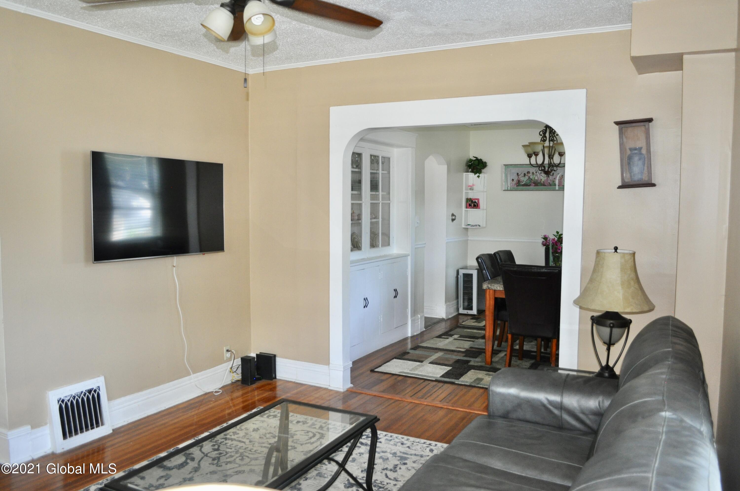 26 Russell Road Albany, NY 12203 - Photo 9 of 21 16