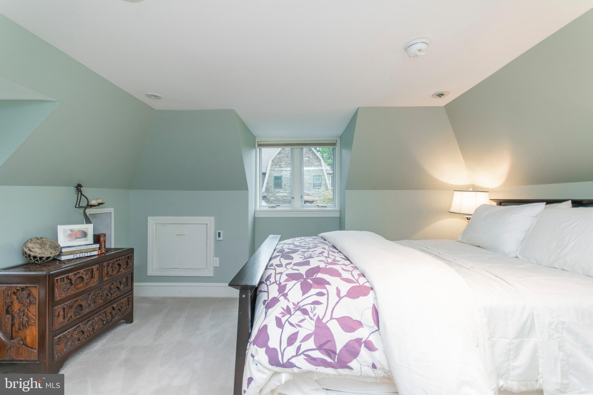 7902 Rambler Road Elkins Park, PA 19027 - Photo 31 of 41 Beautiful space w ensuite Bathroom