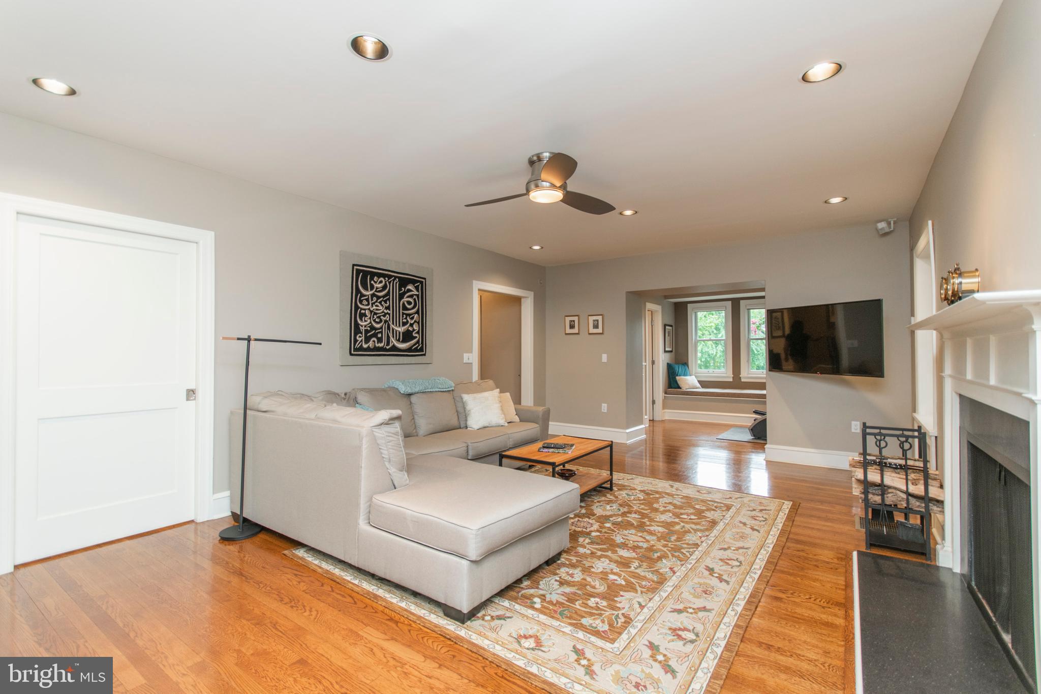 7902 Rambler Road Elkins Park, PA 19027 - Photo 8 of 41 Pocket door closes for privacy
