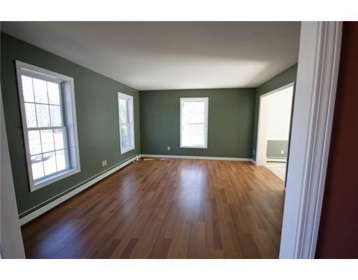 183 Walker Road Lamoine, ME 04605 - Photo 5 of 18 Living Room.