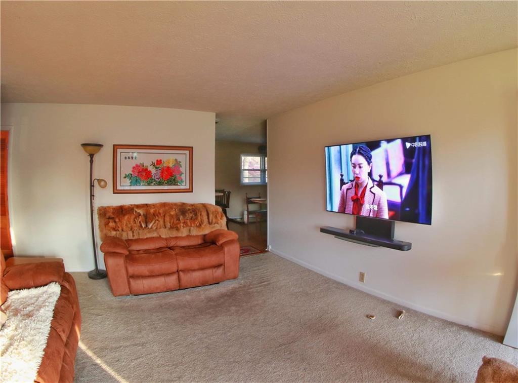 7941 Guion Road Indianapolis, IN 46268 - Photo 6 of 8 Gallery Image 6