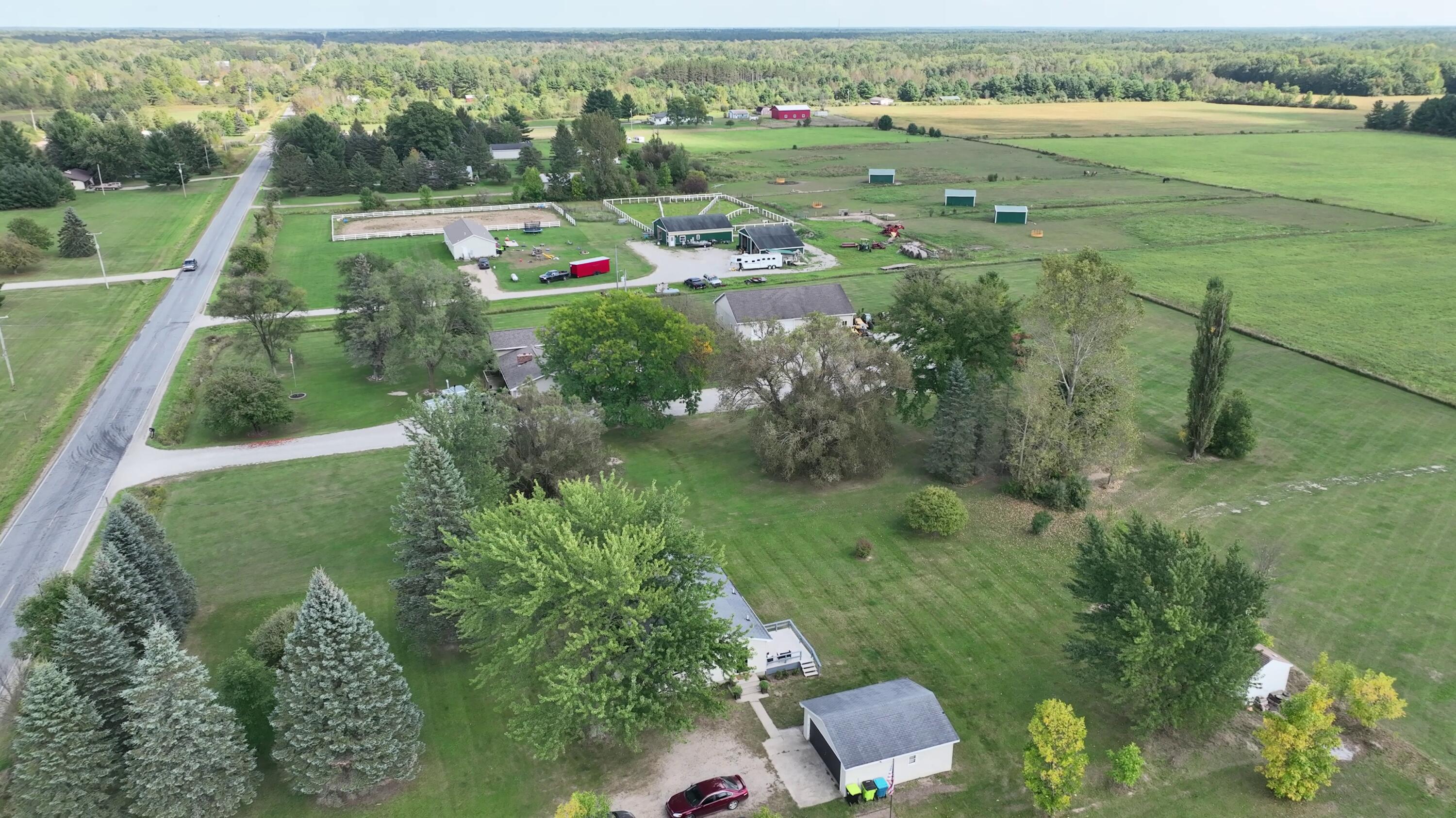 1325 Ritchie Road Gladwin, MI 48624 - Photo 21 of 23 Gallery Image 21