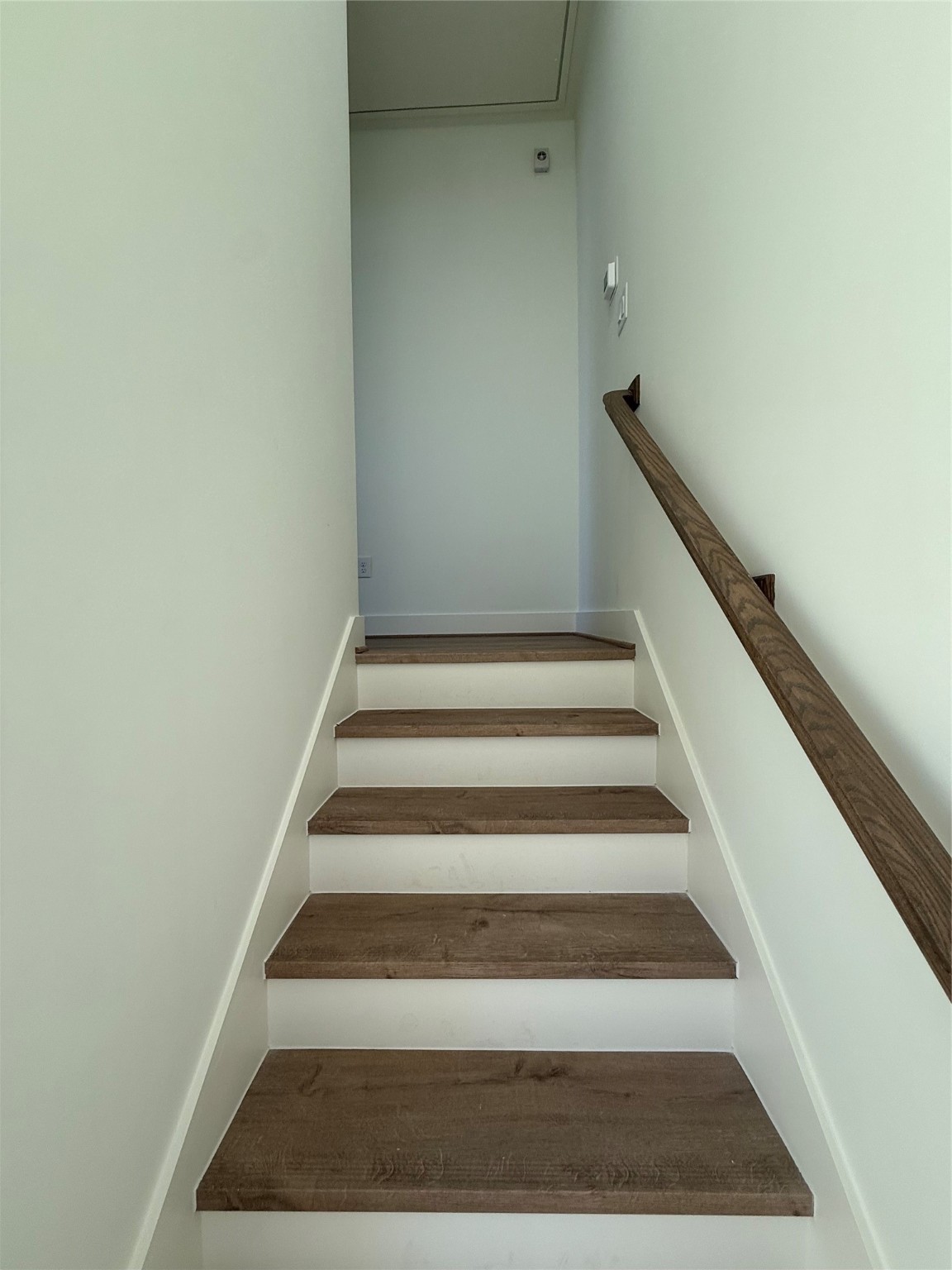 1815 McKee Street, Unit A Houston, TX 77009 - Photo 12 of 34